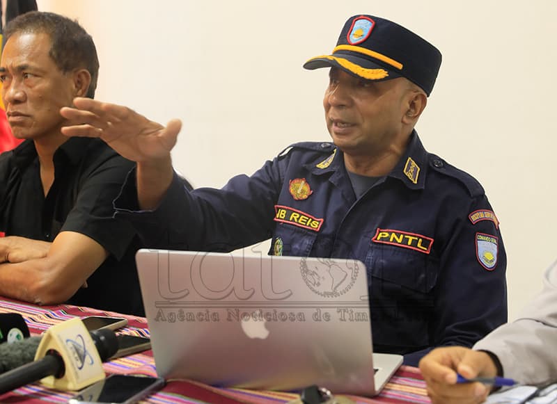 联合小组在阿伊莱乌查获50箱走私香烟