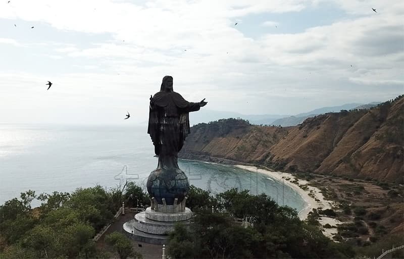 DIT学生：政府应优先投资旅游和教育