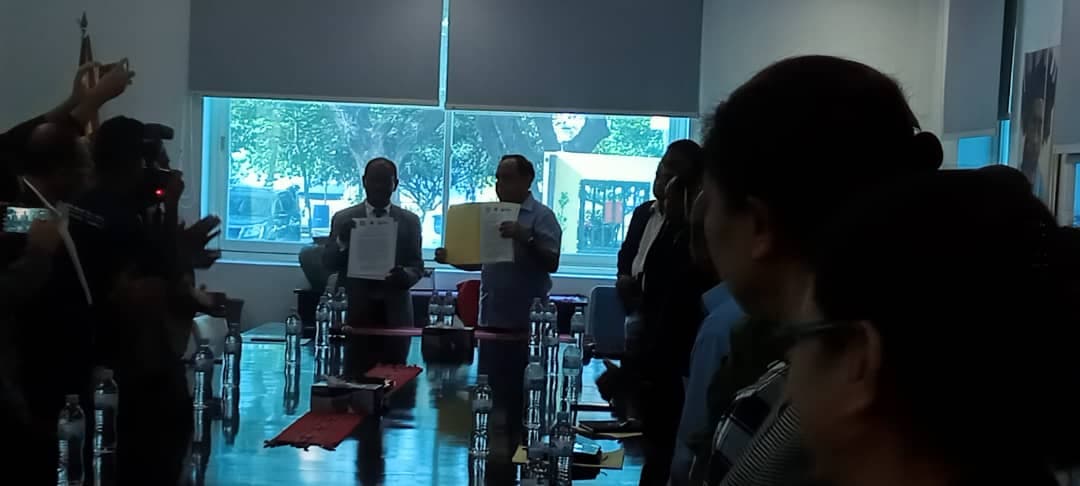 东帝汶国立大学与国家行政管理部签署实习合作协议