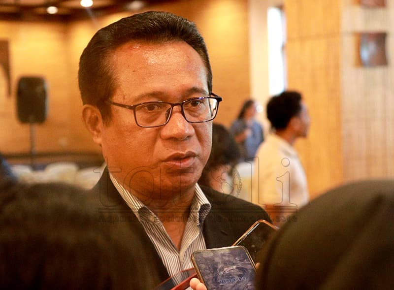 政府悼念已故高等教育部长