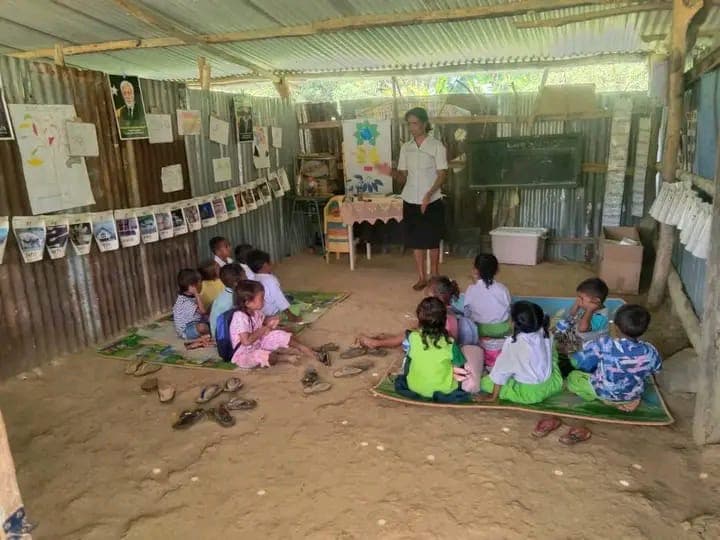 阿伊纳罗教育部门：调查平行班学校基础设施不足