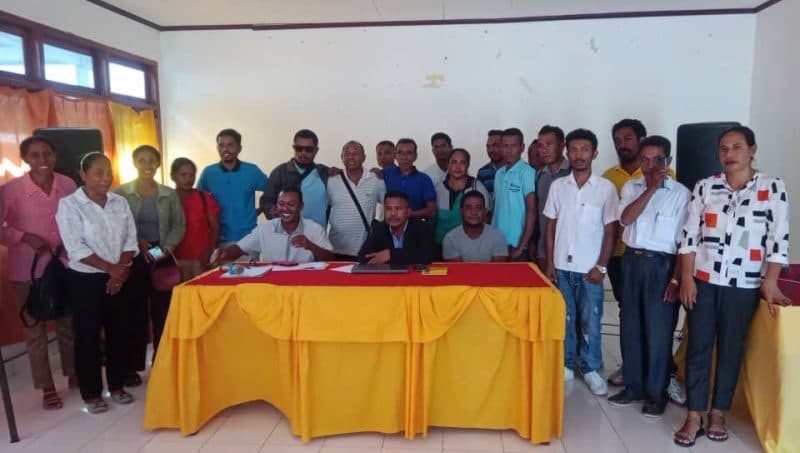 苏艾行政管理员:村级辅助人员需接受行政管理培训
