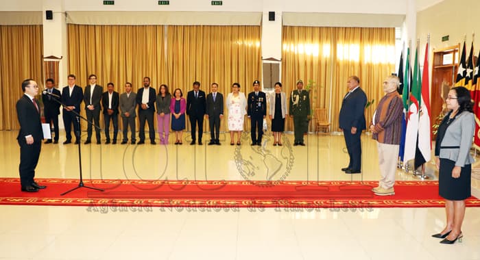 总统:东帝汶接收11国国书