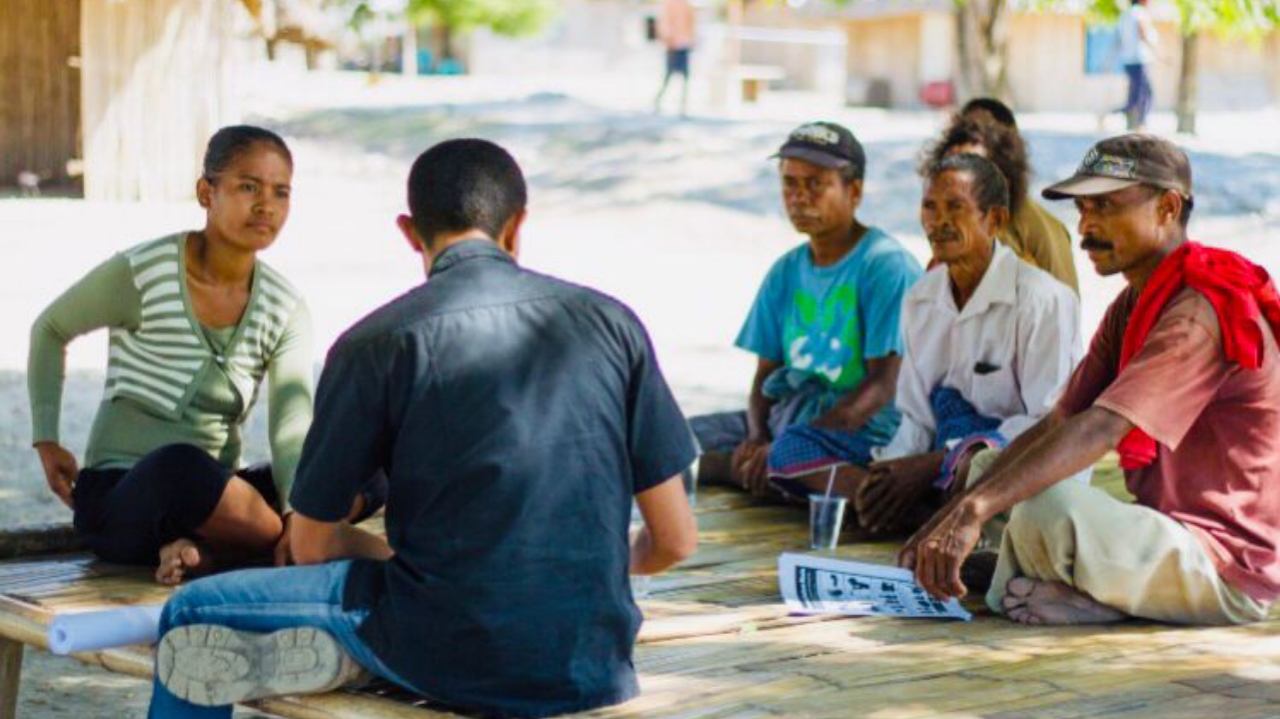 观察家：政党周末“求爱”基层只是临时策略