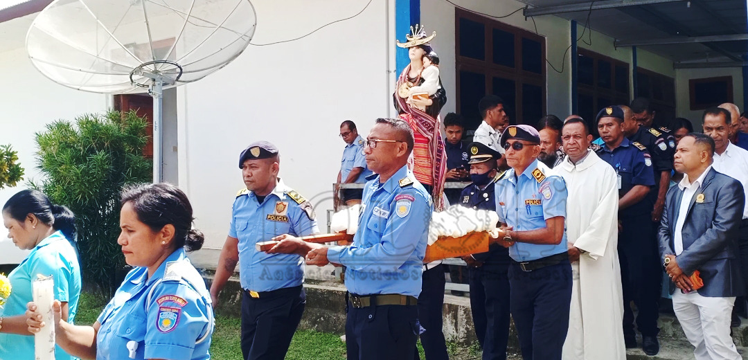 维凯克神父：警察应效仿圣安东尼奥做人民保护者