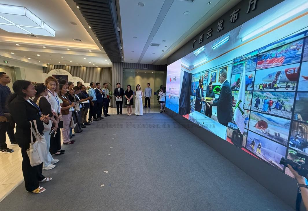东帝汶24名记者在南宁与广西日报进行国际传播对话