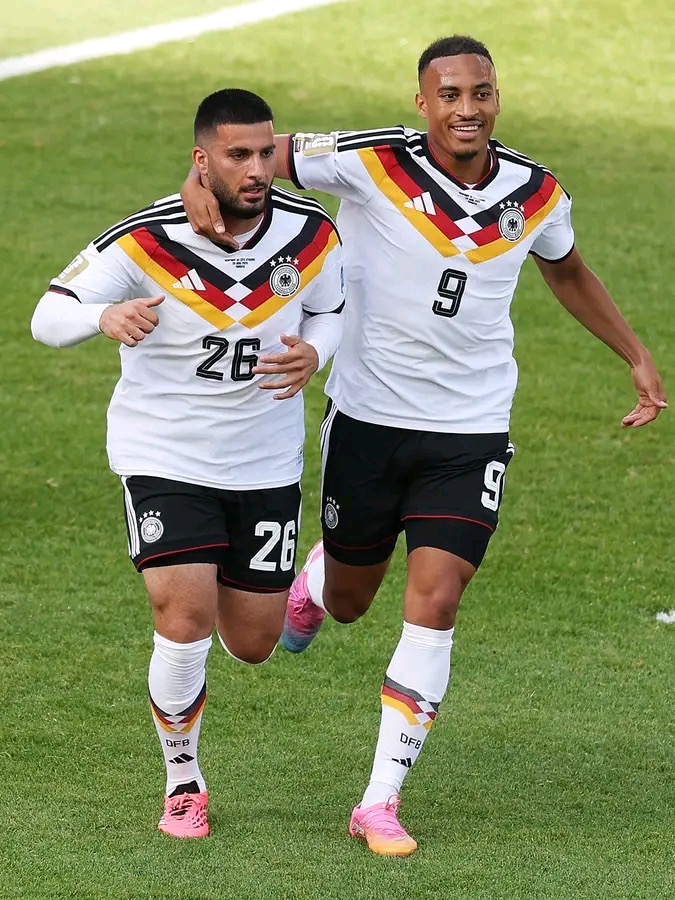 德国2-1胜科特迪瓦，锁定世界杯小组出线