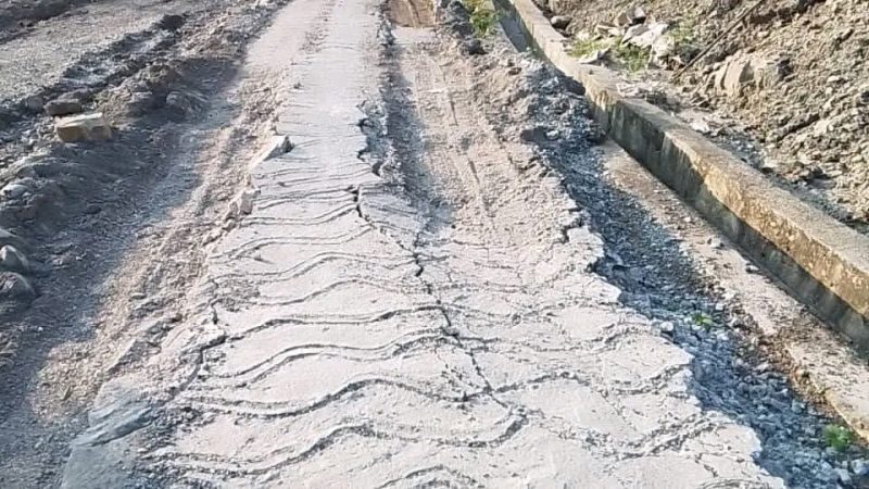 MOP再次警告Mar Vermelho公司完成道路修复项目