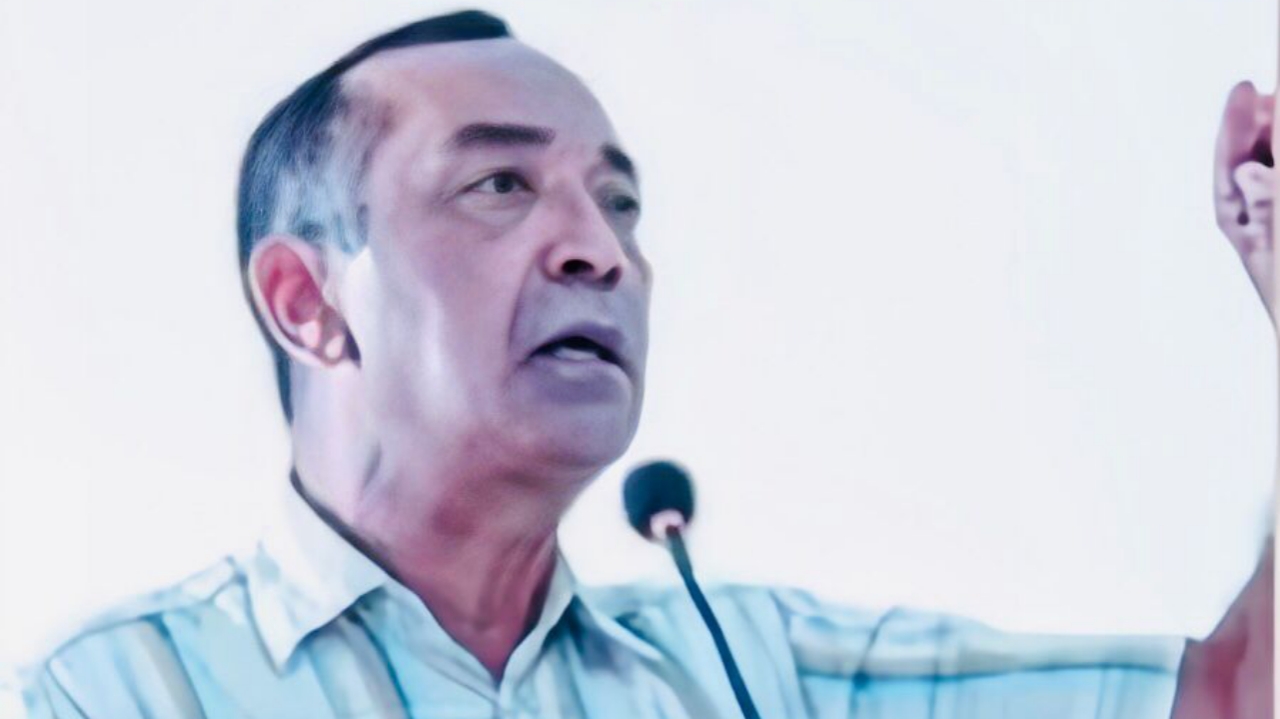 莱安德罗·伊萨克回顾民族团结与“鱼水”深情