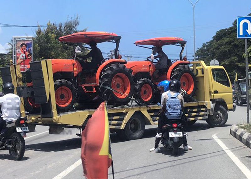 农业部：向7个产稻市分配25台新拖拉机