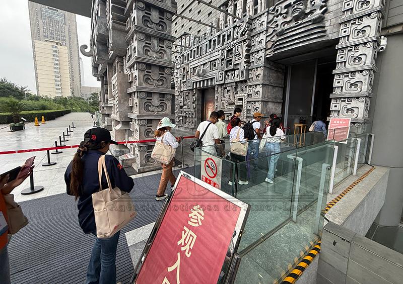 东帝汶记者参观北京国家博物馆
