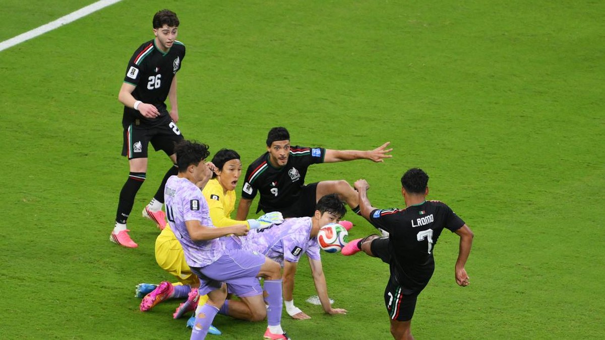 墨西哥1-0韩国，提前晋级32强