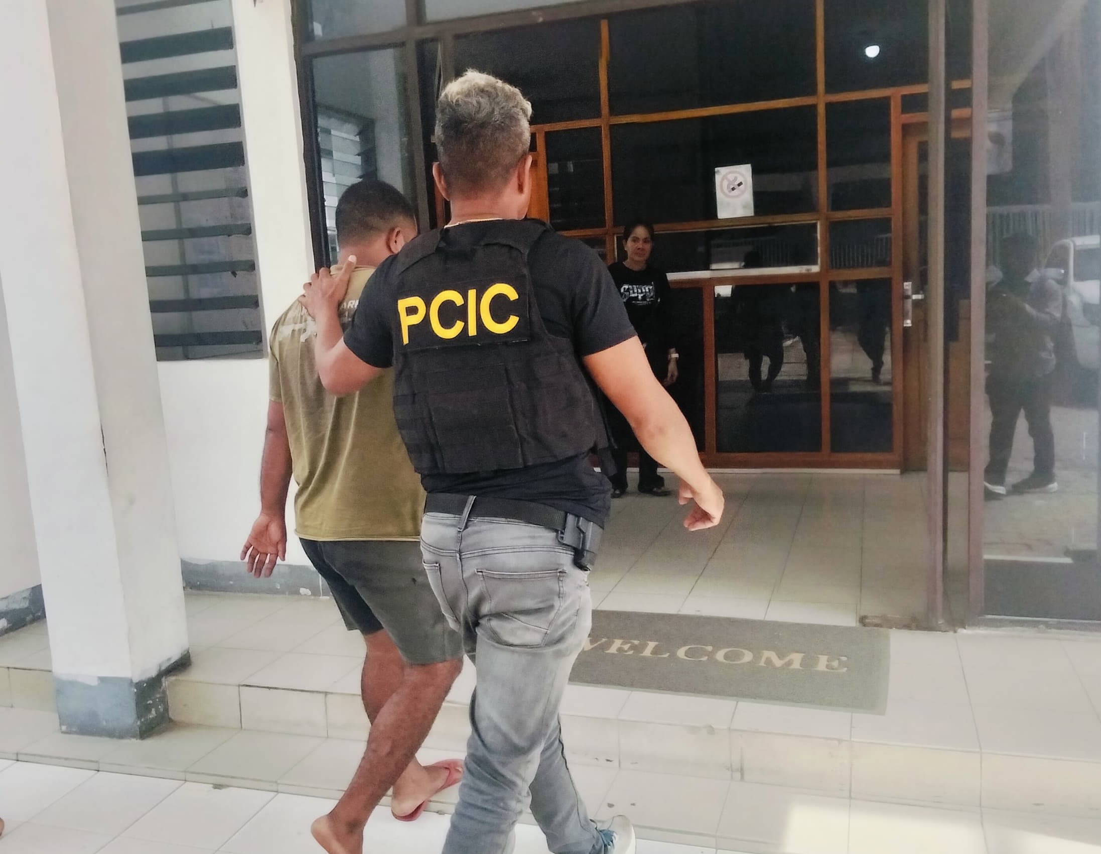 PCIC:抓获涉嫌诈骗赴澳工作嫌疑人