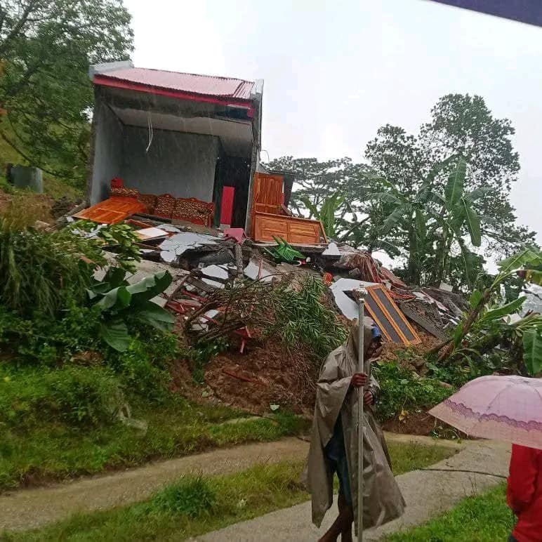风雨灾害致东帝汶166间房屋受损1人死亡