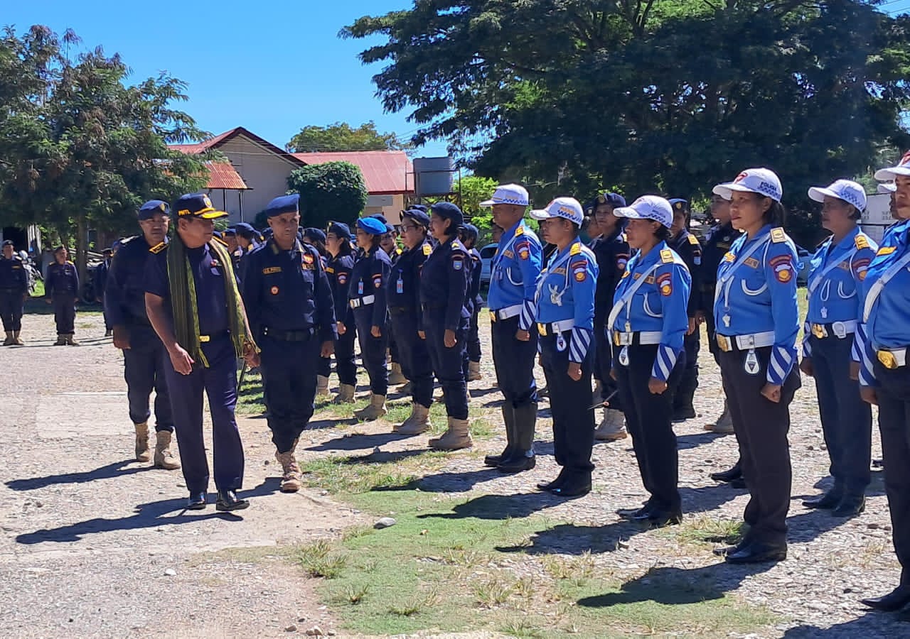 PNTL总司令:警员必须严守纪律,避免暴力