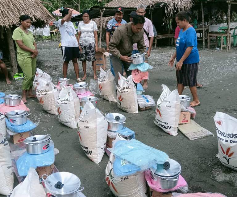 东帝汶维凯克洪灾：民防局与社会团结部发放紧急食品