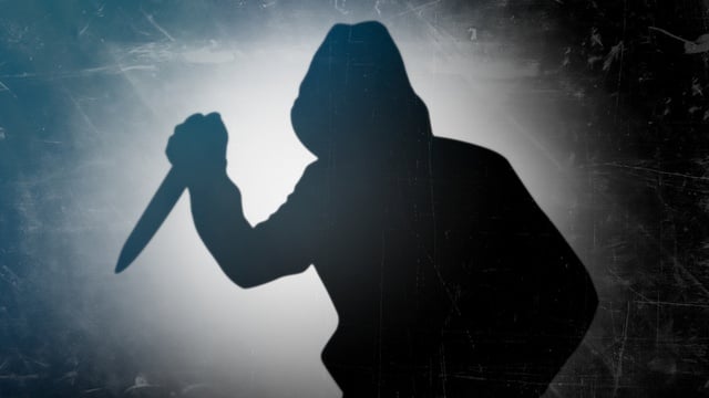 法官：被告否认抢劫，庭审延期至2月